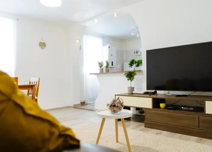 High Hopes No 3 Semi-Basement