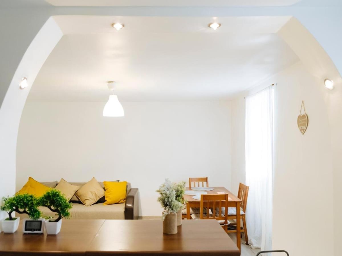 High Hopes No 3 Semi-basement